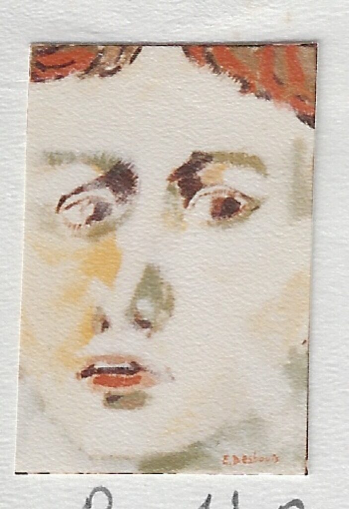 Visage resserré, visage clair, semble surpris ; bouche entrouverte